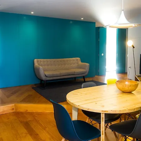 Liiiving In - Santa Catarina Luxury Apartment Porto